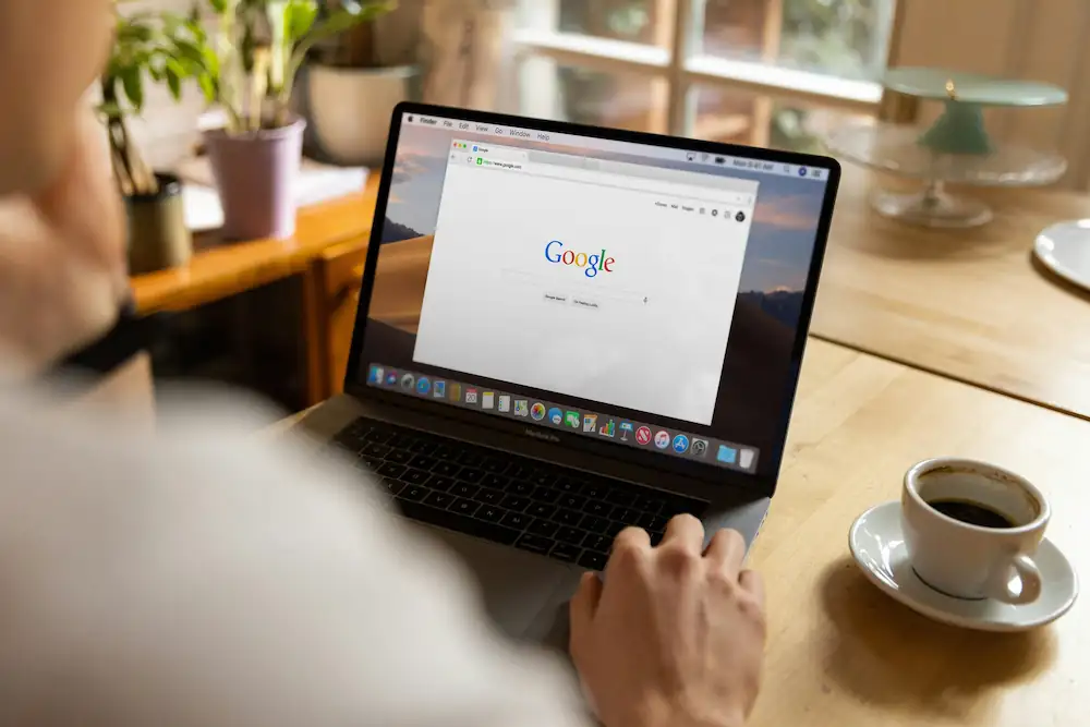 Pourquoi votre site n'apparaît pas sur Google : 6 causes (et comment les corriger)